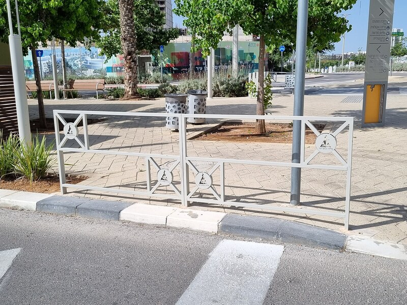תמונה עריכתית: האם מוסדות גורמים לצמיחה?