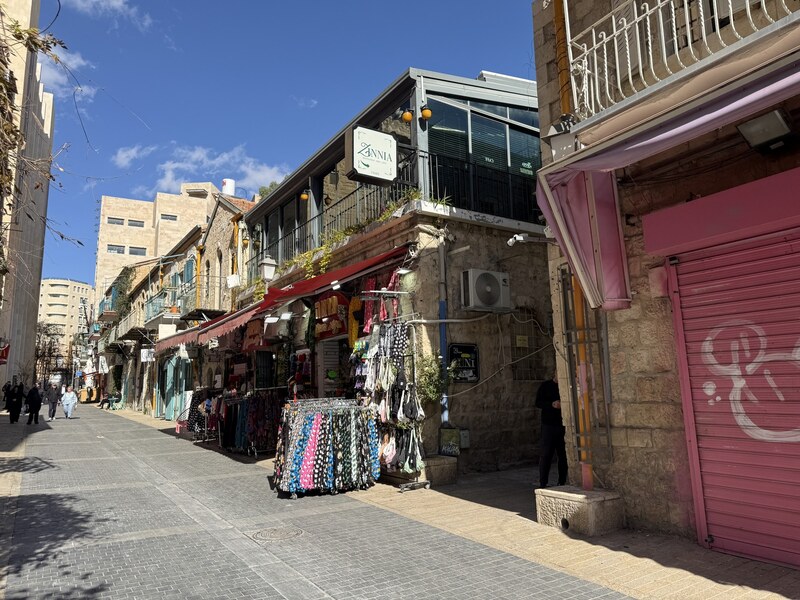 תמונה עריכתית: האם סעיפי דת בחוקות מנבאים אפליה נגד מיעוטים?