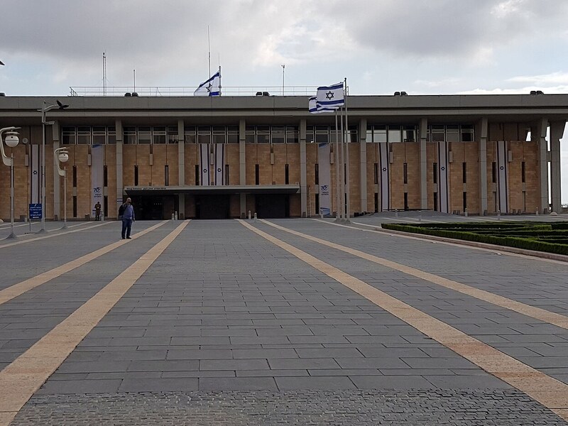 תמונה עריכתית: האם ישראל באמת היתה דמוקרטיית חיל־מצב?